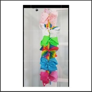 Girl's Jojo Siwa Bows NWT. Set of 6